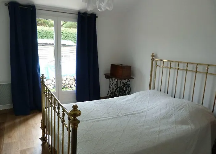 Alluro Bed & Breakfast *