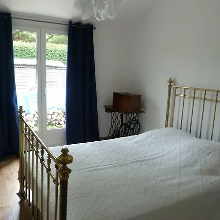 Alluro Bed & Breakfast *