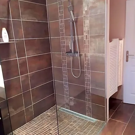Panzió Alluro Andernos-les-Bains