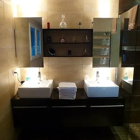 Panzió Alluro *