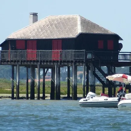 Alluro Bed and breakfast *